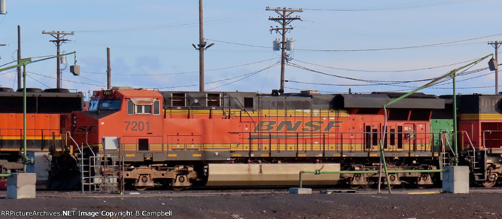 BNSF 7201